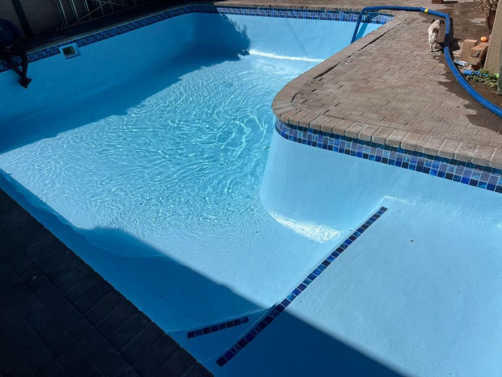Renovated blue pool, the finish we aim for with pool renovations in Dreyersdal