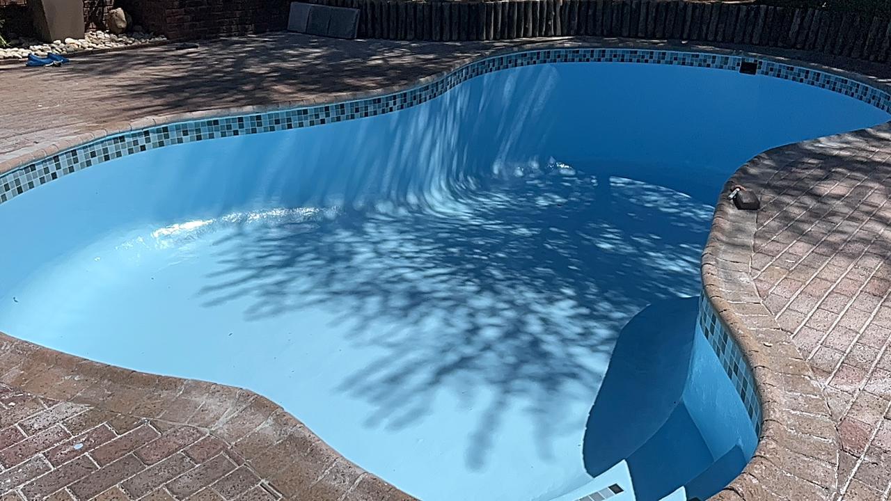 Old pool surface before resurfacing by Aquatic Pools