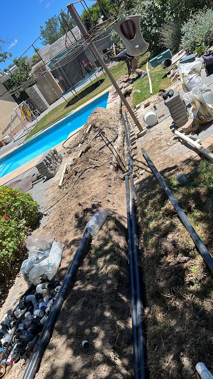 Finished blue pool surface after Aquatic Pools renovation