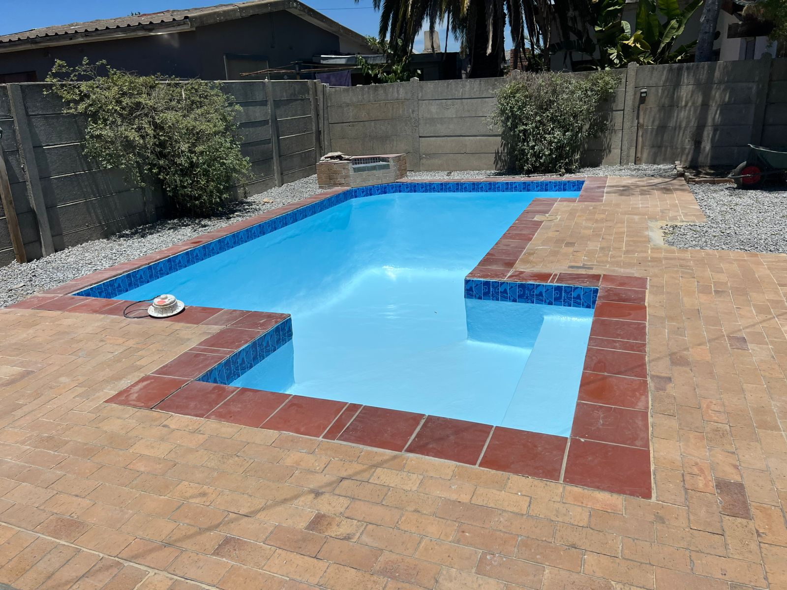Aquatic Pools mosaic waterline tiling detail for a swimming pool