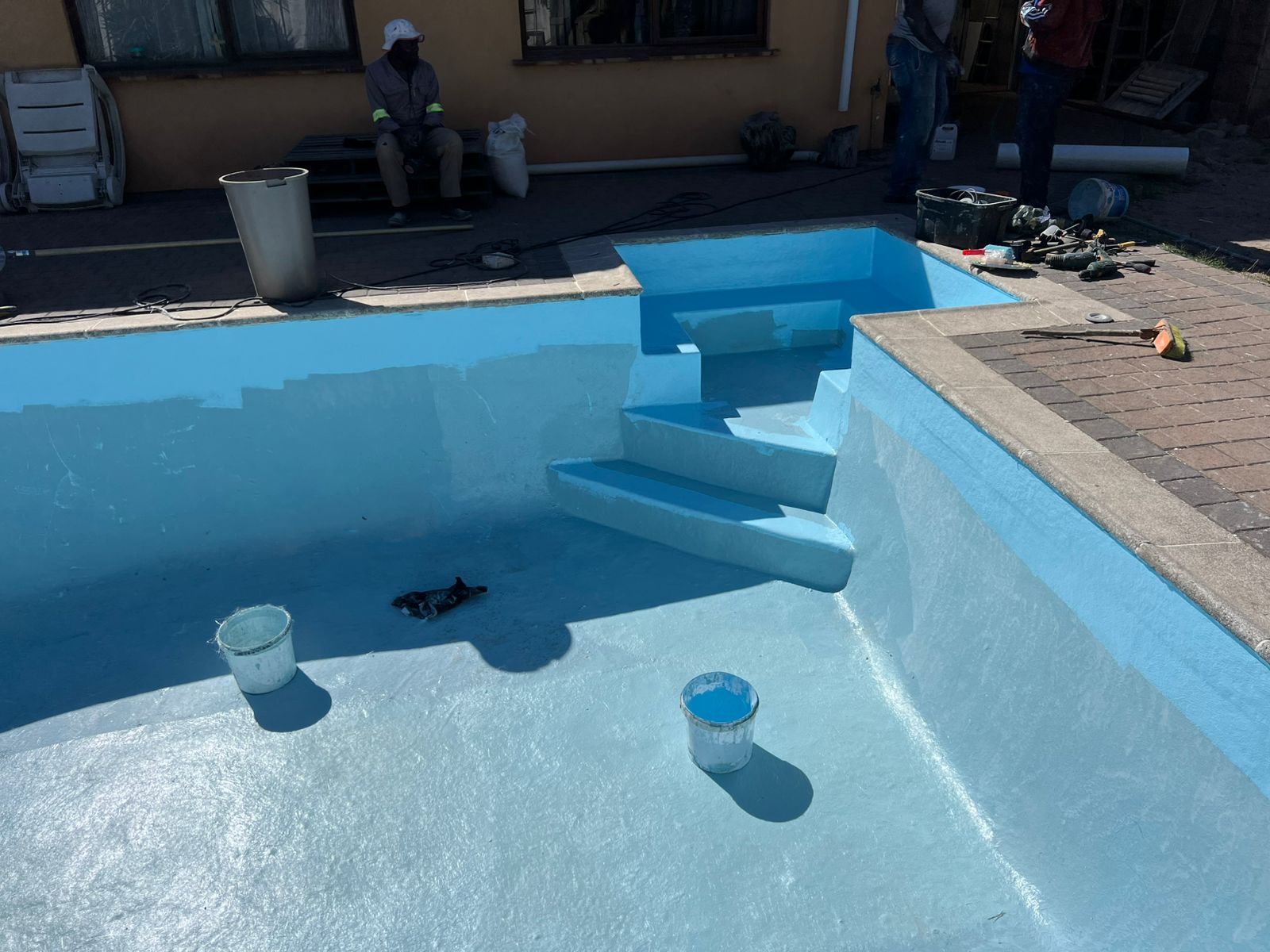 Custom mosaic pool tile detail by Aquatic Pools