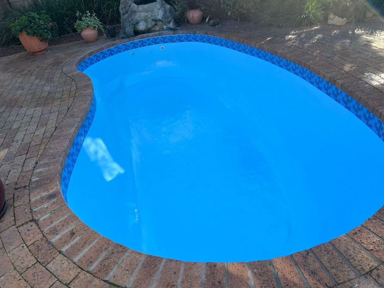 Marbelite resurfacing finish on a Cape Town pool